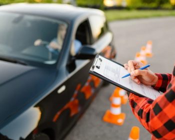 Mudanças no teste prático para CNH: Fim da baliza e carro automático liberado