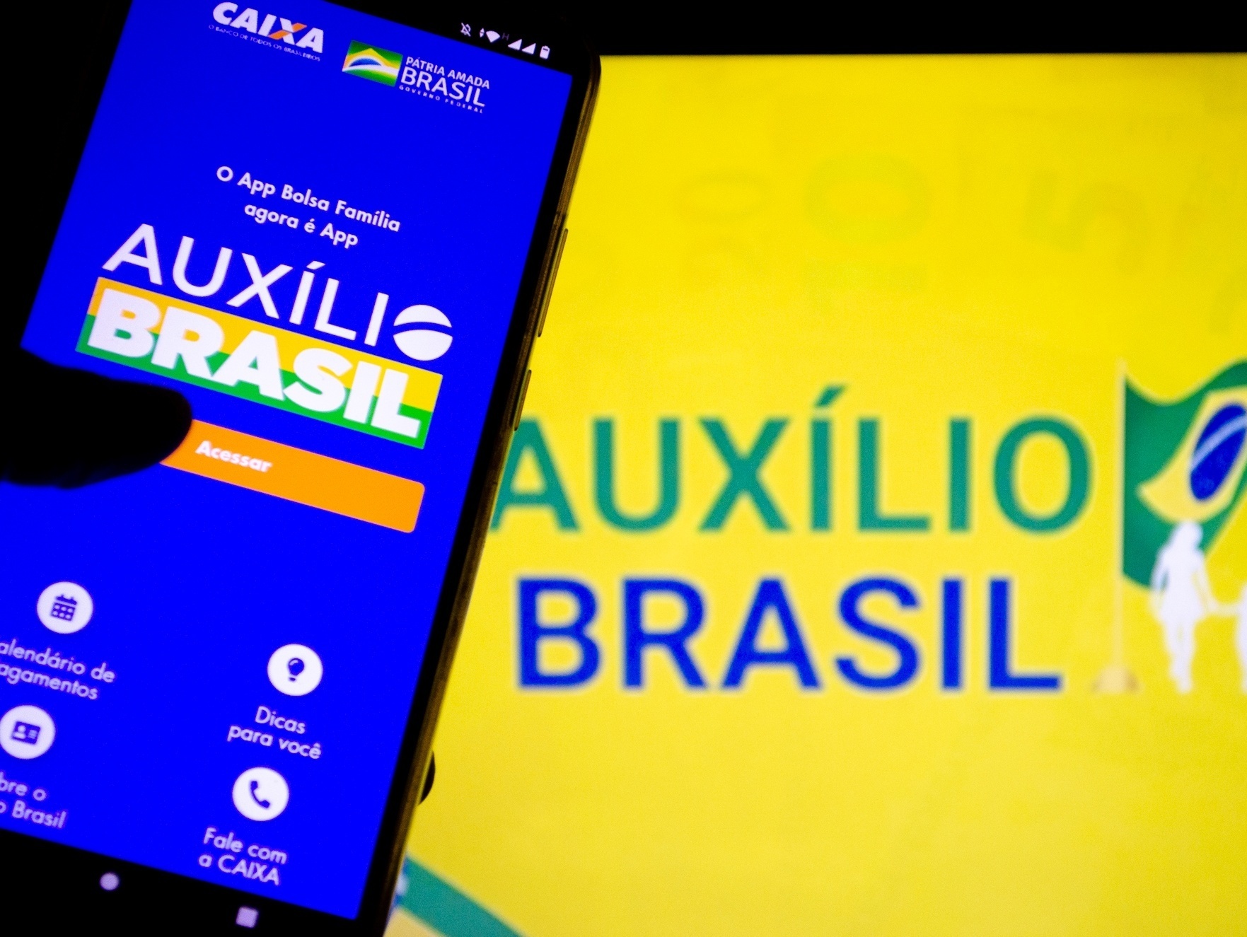 Caixa autoriza saques do AUXÍLIO BRASIL ao longo desta semana. Veja quem tem direito