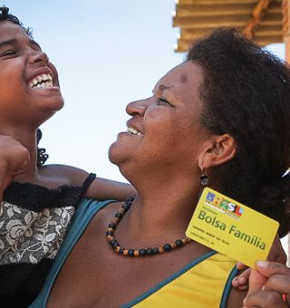 Bolsa Família libera mensalidade de R$ 600 para novo grupo nesta quinta-feira