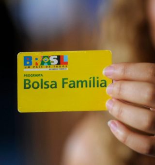 O valor do Bolsa Família 2023 já foi confirmado? Consulte quanto pode receber