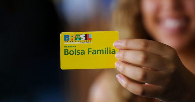 O valor do Bolsa Família 2023 já foi confirmado? Consulte quanto pode receber