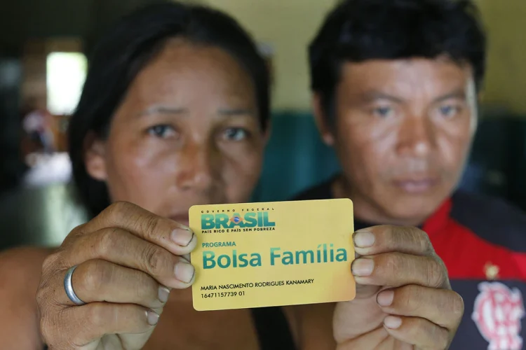 Perdeu o cartão de saque do Bolsa Família? Veja outros meios para retirar seu benefício