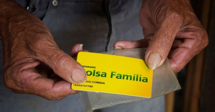 Urgente! Governo começa a atualizar os valores do Bolsa Família em seu aplicativo