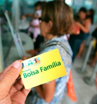 Pente fino no Bolsa Família tem seus primeiros alvos com o cadastro CANCELADO