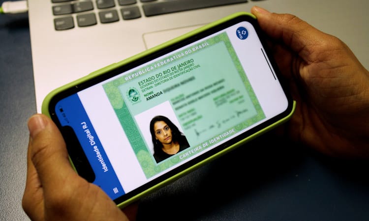 Novo RG, com QR code e CPF como número único, é lançado e deve ser emitido  em 2023; veja mudanças