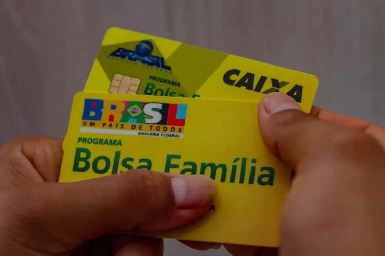 Como faço para saber se vou receber o Bolsa Família? Siga esses passos para consultar