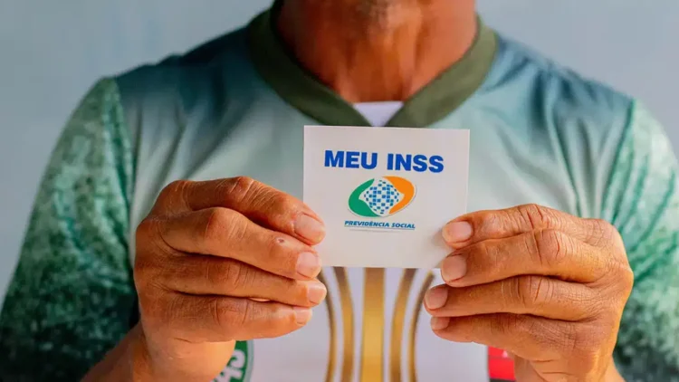 Aposentadoria do INSS reduzida! Entenda o impacto da incidência do IR