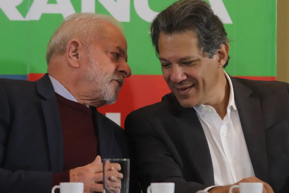 Novo salário mínimo: descubra quanto irá aumentar em sua renda e quais os planos econômicos de Lula