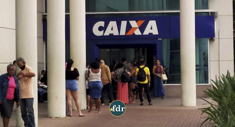 Renegociações pelo Desenrola Brasil acontecem presencialmente na Caixa