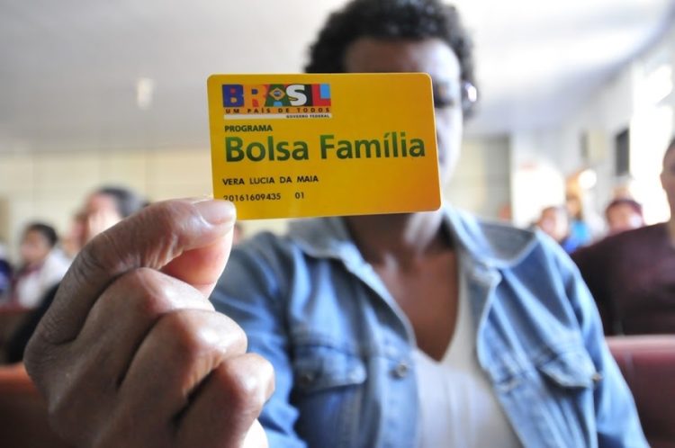 Pagamento antecipado do Bolsa Família alegra os beneficiários a partir de fevereiro