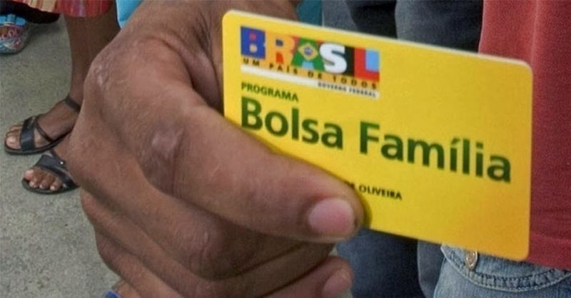 Novo bônus do Bolsa Família pode pagar R$ 50 para adolescentes; entenda como funciona