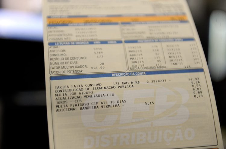 Novidades na taxação da conta de luz surpreende POSITIVAMENTE os brasileiros