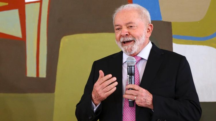 Lula confirma mudanças no Bolsa Família a partir de março e população comemora