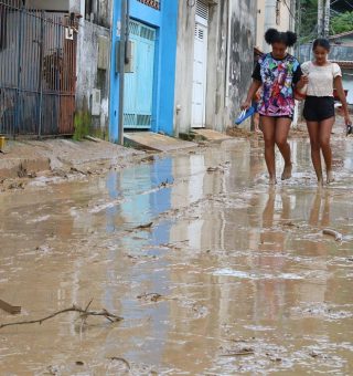 Chuvas no litoral de SP: veja quais benefícios já foram aprovados pelo governo