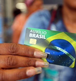 Titular do Auxílio Brasil pode CONSULTAR se teve os seus dados vazados