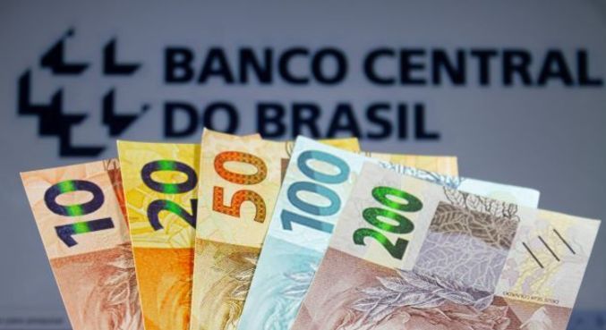 Dinheiro Esquecido vai pagar mais de R$ 1 mil para meio milhão de brasileiros