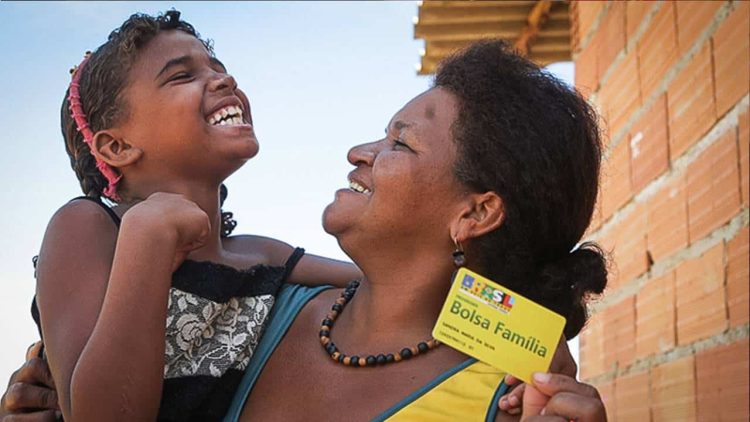 Quando começam os saques do Bolsa Família de R$ 150? Confira o calendário