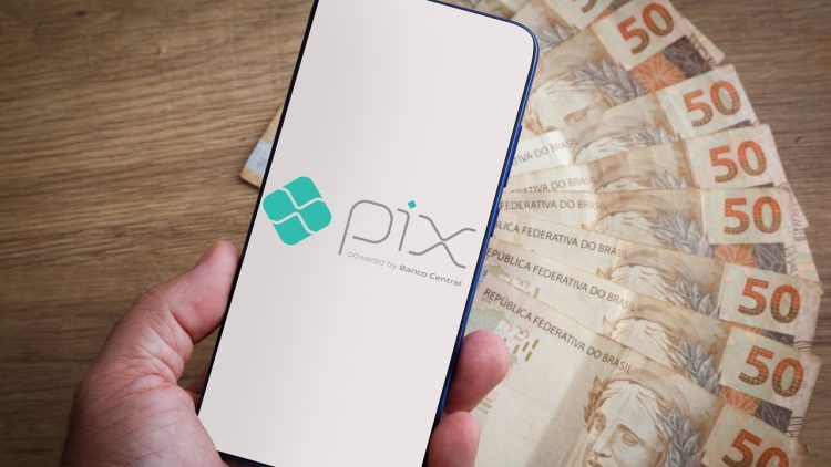 Grande novidade: Brasileros podem fazer pagamentos com PIX neste país