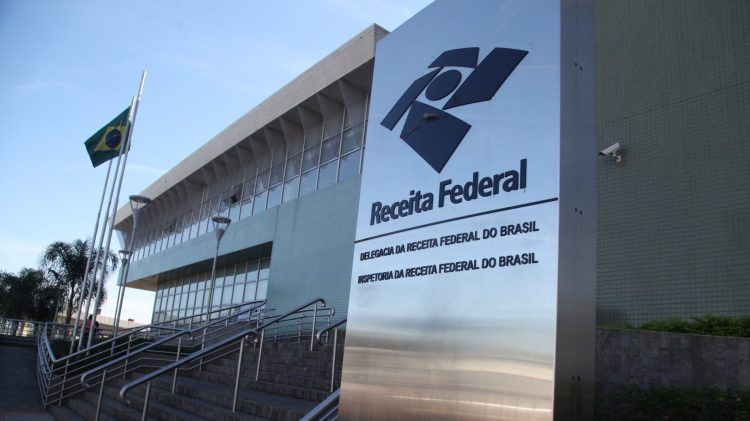 Imposto de Renda: Investigações contra FRAUDES passa por momento DECISIVO