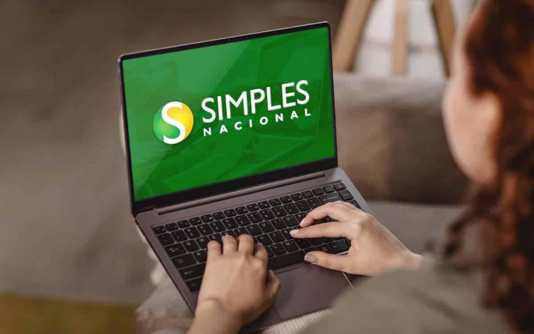 Simples Nacional: prazo para emissão do DEFIS 2023 está chegando ao fim