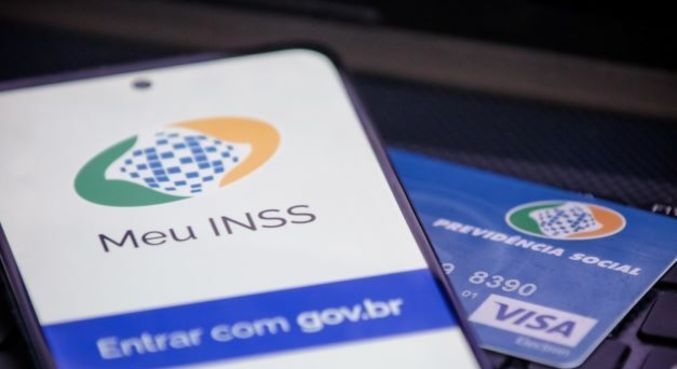 INSS inicia a semana com tumultos e críticas sobre o pagamento das aposentadorias