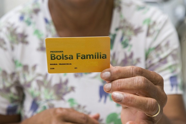 Caixa autoriza NOVOS saques pelo Bolsa Família com valores reajustados