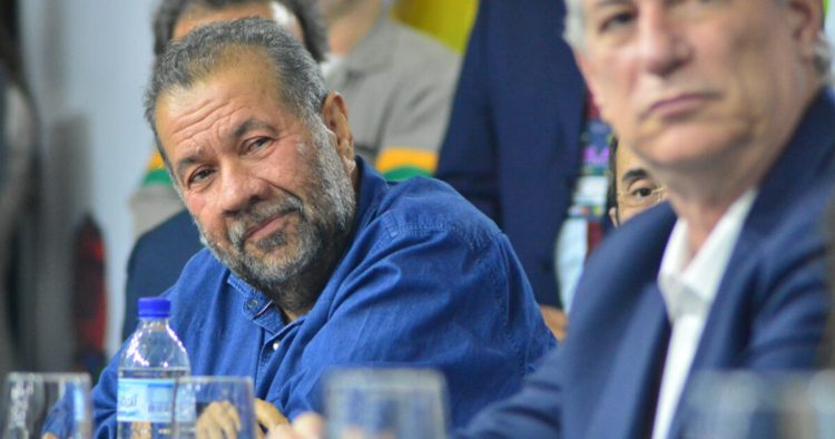 SAIU! Titular do INSS comemora notícia sobre o 13º salário no fim desta semana