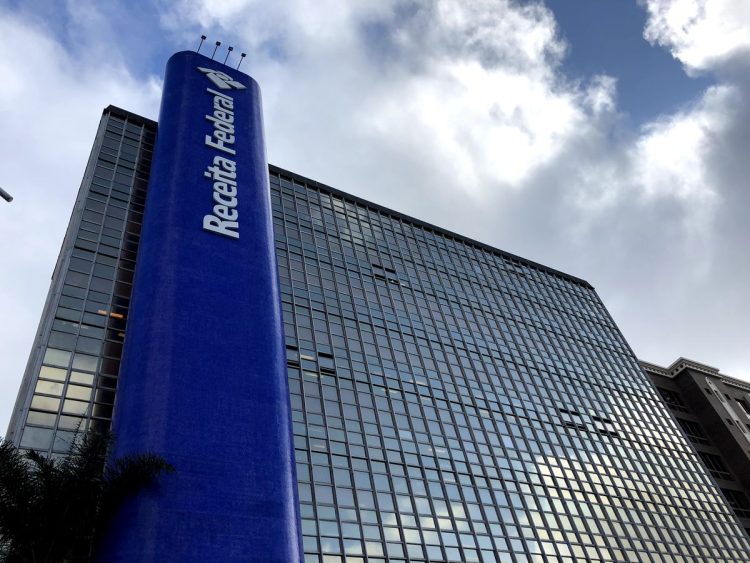 GOLPE no imposto de renda gera PREJUÍZO surpreendente ao contribuinte
