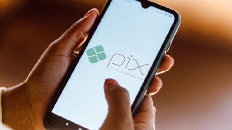 Tá chegando! Novidade envolvendo o PIX será lançada em breve e brasileiros COMEMORAM