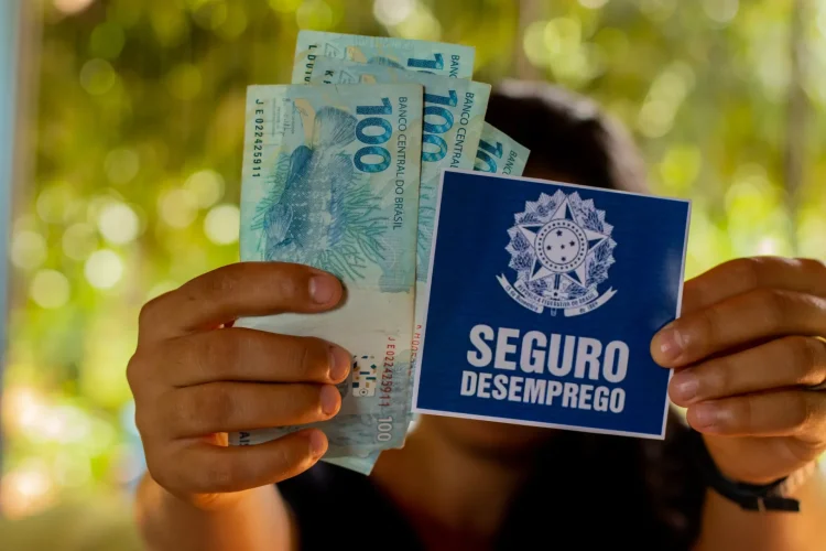 Oficial: Ministério do Trabalho libera nova tabela do Seguro-Desemprego 2026; veja os valores
