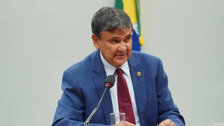 URGENTE! Governo estuda MUDANÇAS no Bolsa Família ameaçando os atuais beneficiários