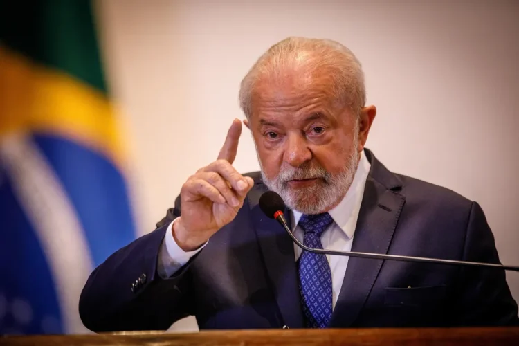 REDUÇÃO?! Bolsa Família com o valor de R$ 50 gera tensão entre os beneficiários