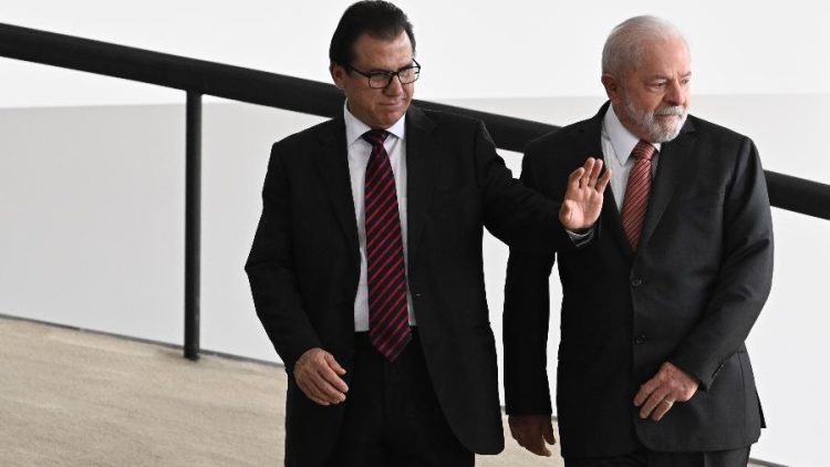 DEVOLUÇÃO! Notícia de restituição do PIS/PASEP pega o trabalhador de surpresa