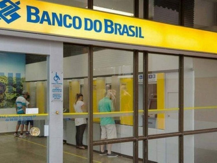 Vantagem para os correntistas do BB! 13º salário será antecipado na conta bancária
