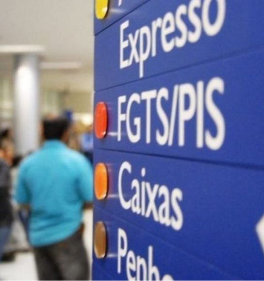 Trabalhou em 2023 com carteira assinada? Consulte se tem direito ao saque de R$ 1.518 HOJE (29/12)