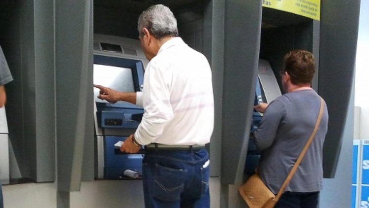13º salário do INSS se ENCERRA nesta sexta-feira com pagamento para estes grupos