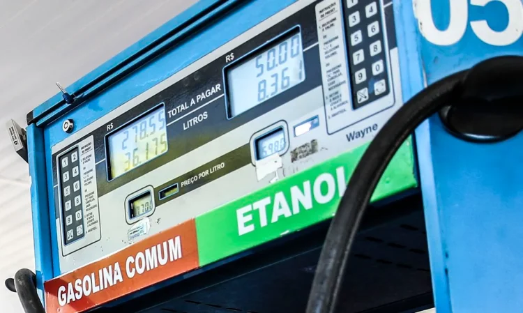 Preços de gasolina, etanol e diesel caem em SP e você precisa saber quanto pode economizar agora