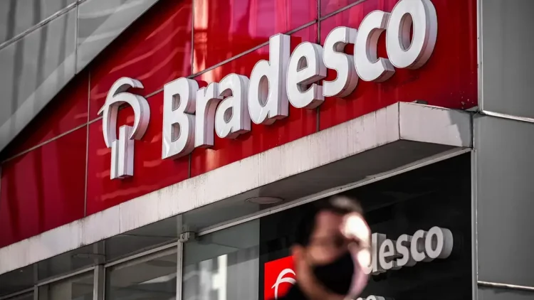 Vítimas de golpes do pix têm chance de recuperar o dinheiro após projeto obrigar bancos