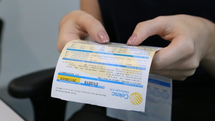BOAS NOTÍCIAS! Consumidor terá conta de luz mais barata no mês de julho