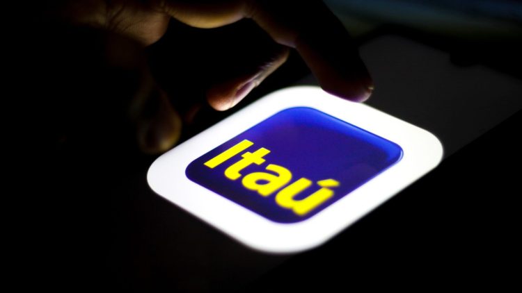 ITAÚ apresenta GRANDE FALHA e clientes ficam DESESPERADOS
