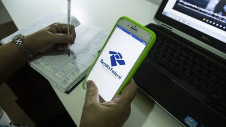 O que fazer se a restituição do Imposto de Renda ainda não foi creditada?