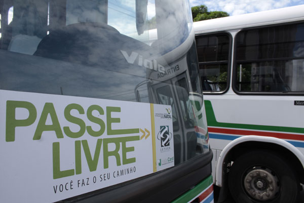 PASSE LIVRE! Brasileiros poderão andar de ônibus de forma totalmente gratuita