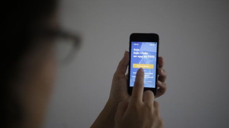 Saque EXTRA pelo FGTS tem data anunciada e valor surpreendente