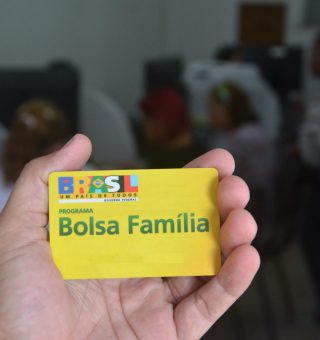 Caixa emite COMUNICADO para os beneficiários do Bolsa Família de NIS final 3, 4, 5 e 6