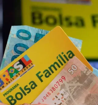 CONFIRMADO! Bolsa Família paga R$ 1.420 em agosto sob exigência destes critérios