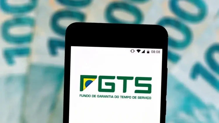 Brasileiros já podem realizar novo saque do FGTS; confira lista de quem recebe