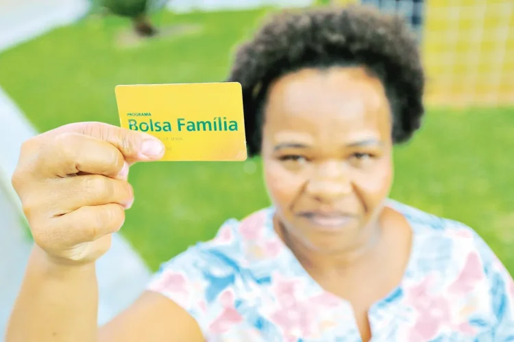 ÚLTIMA CHAMADA! Bolsa Família encerra pagamentos nesta sexta-feira