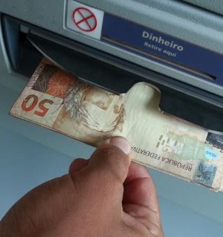 Brasileiros podem sacar R$ 7,18 BILHÕES; veja se você está na lista