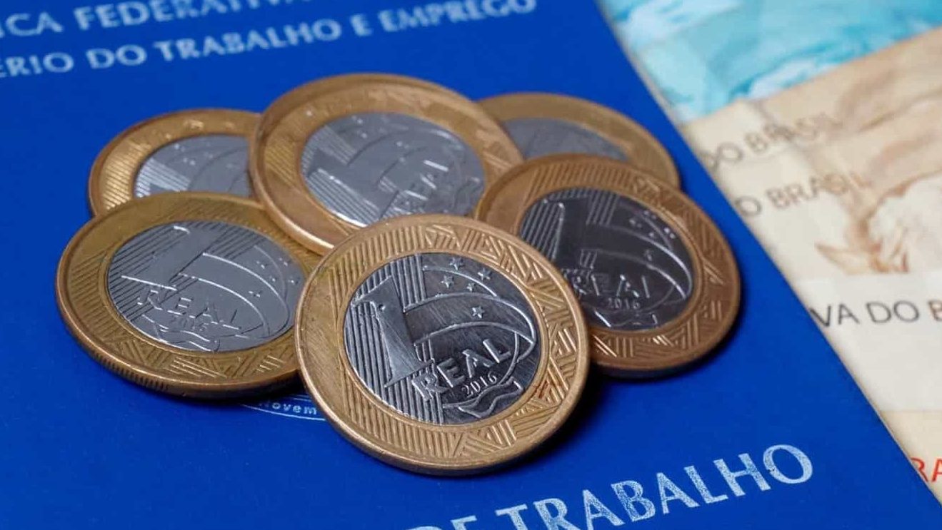 salário_mínimo