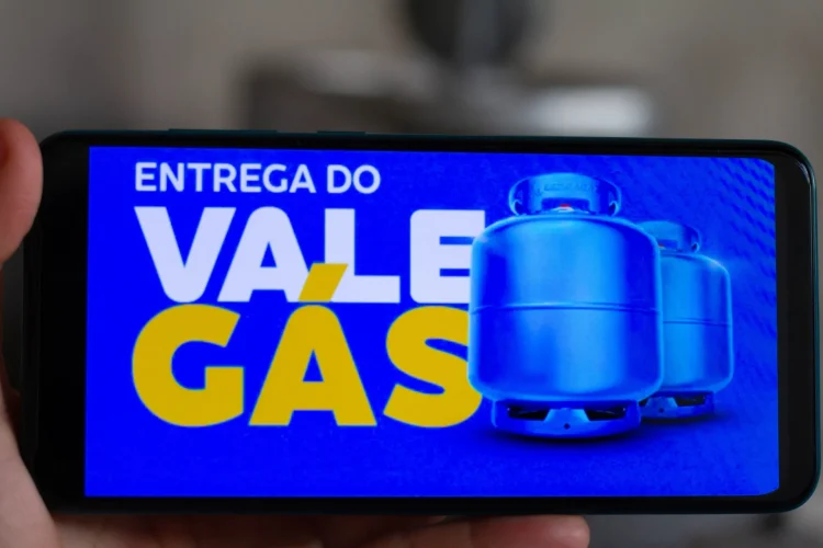 Vale-Gás ainda será pago em 2023? Descubra o que diz o Governo Federal